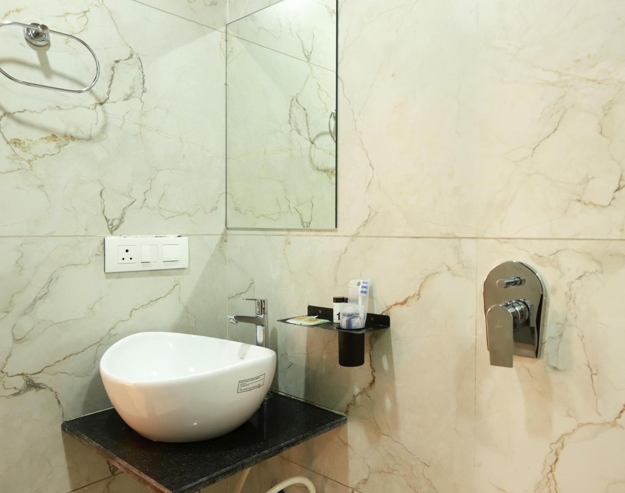 Hotel Bkc Minerva, Near Us Consulate Mumbai  Buitenkant foto